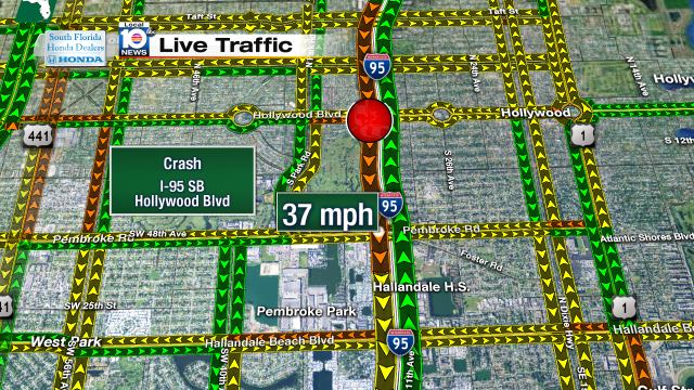 Crash on I-95 SB at Hollywood Blvd #traffic #hollywood @JeniseFernandez http://t.co/LcAZ8EiFYb