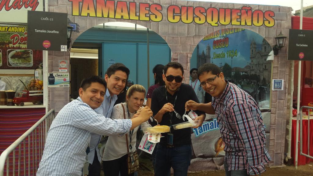 gianfranco_ma's tweet photo. #hogaresenmistura Tamales Josefina  @andrecamogliano @gianfranco_ma @Ricardoruiz786 @arturomartens http://t.co/pezfrcpRPj