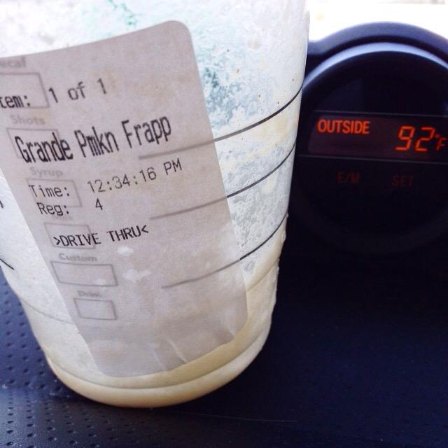 YouTubeHeidi's tweet image. Does this mean it's Fall yet? 🍂😆🙈🍁 #CaliforniaProblems #StarbucksBasic #IWantSeasons #FrapDay