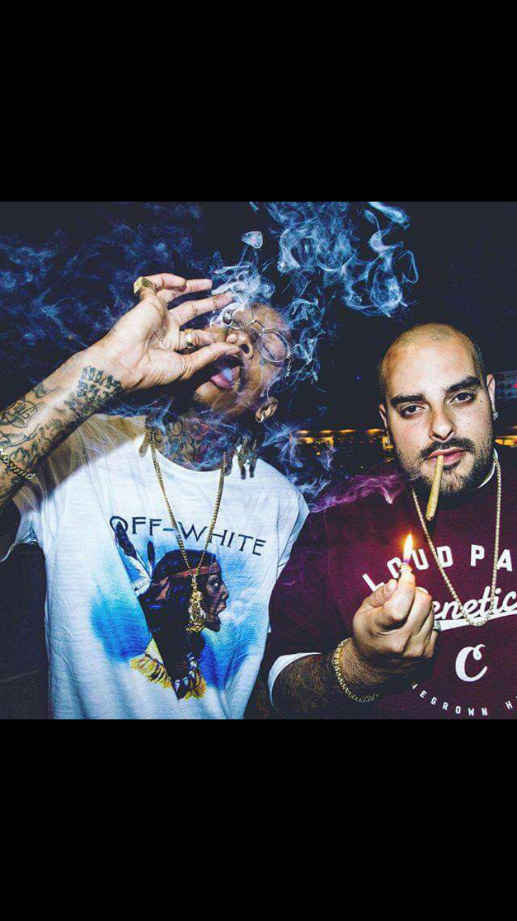 Happy Birthday to Wiz Khalifa doee      