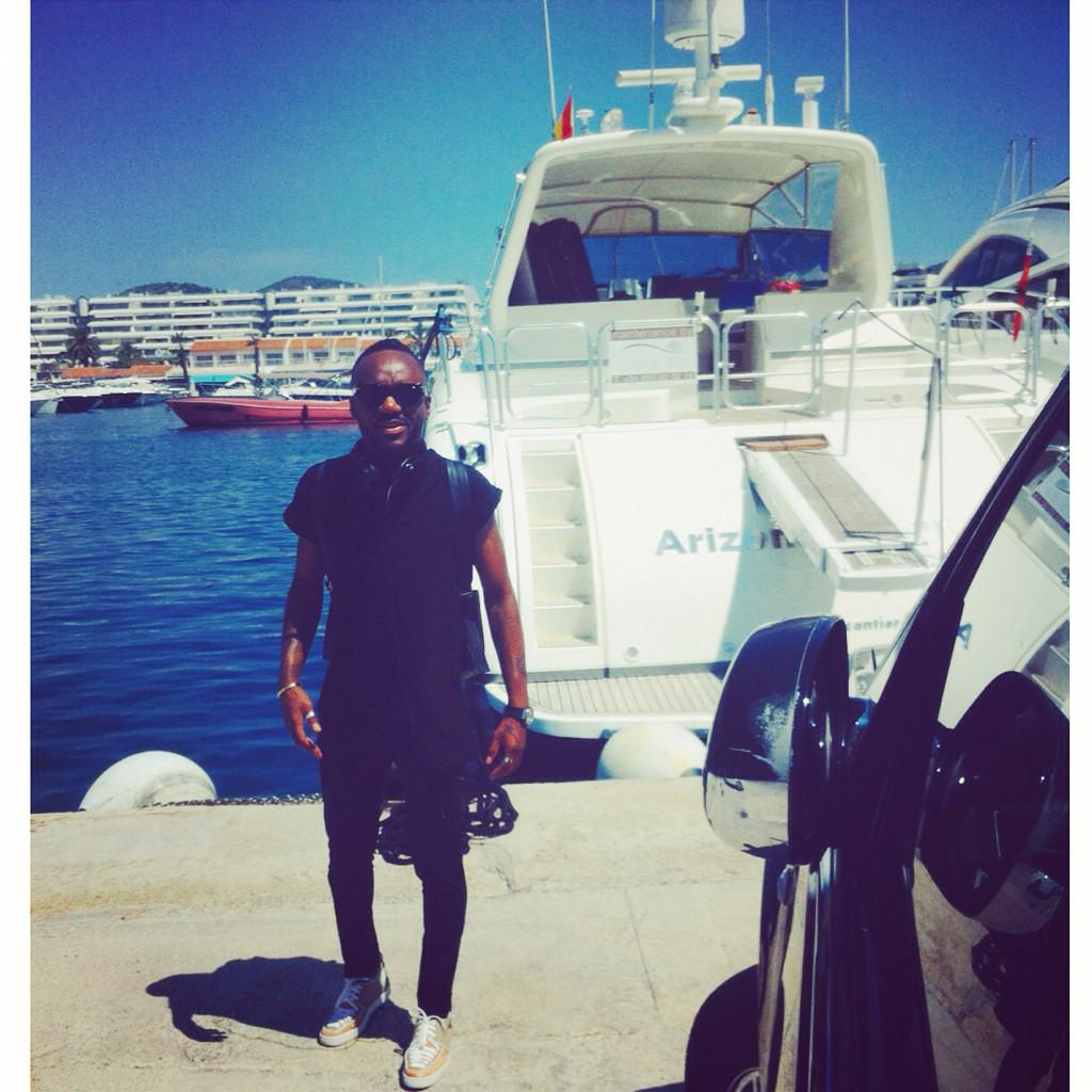 SmockyP's tweet photo. Ibiza... http://t.co/W67nuwaWRB