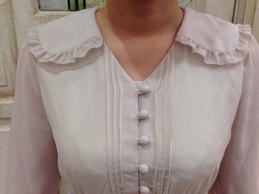 F I N Tルクア店 Twitterren New フリル衿シフォンロングワンピース Ivory Pink Navy 9 800 Tax お上品なシフォンワンピース 153センチのさっちんでこの長さです Fint ウェンディーコーデ Http T Co Awhlnadv55