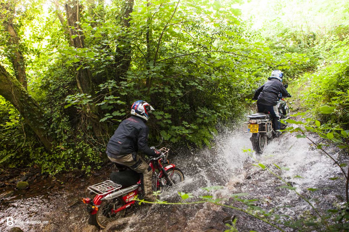 wearebrake's tweet photo. #watersplashwednesday What bike would you choose? http://t.co/DpysREWYSi