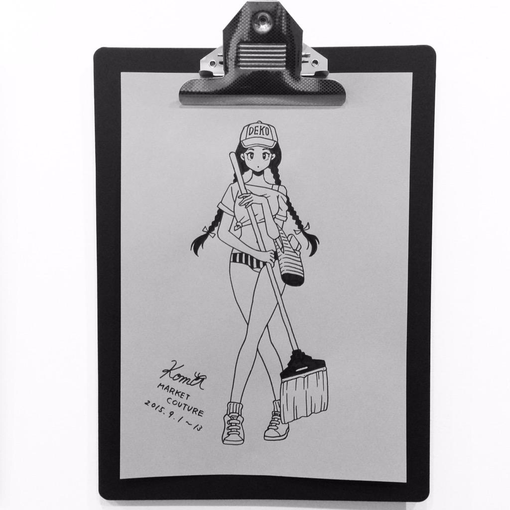 展示も残すところ5日。本日はあいにくの雨ですがギャラリーは20時までオープンしております。✒️サインペンドローイング「みつあみガールとモップ」「バックパックガールとネギ」#Marketcouture 