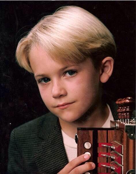 Hunter Hayes you are such an inspirational to me and all the young people out there Happy 23rd Birthday 