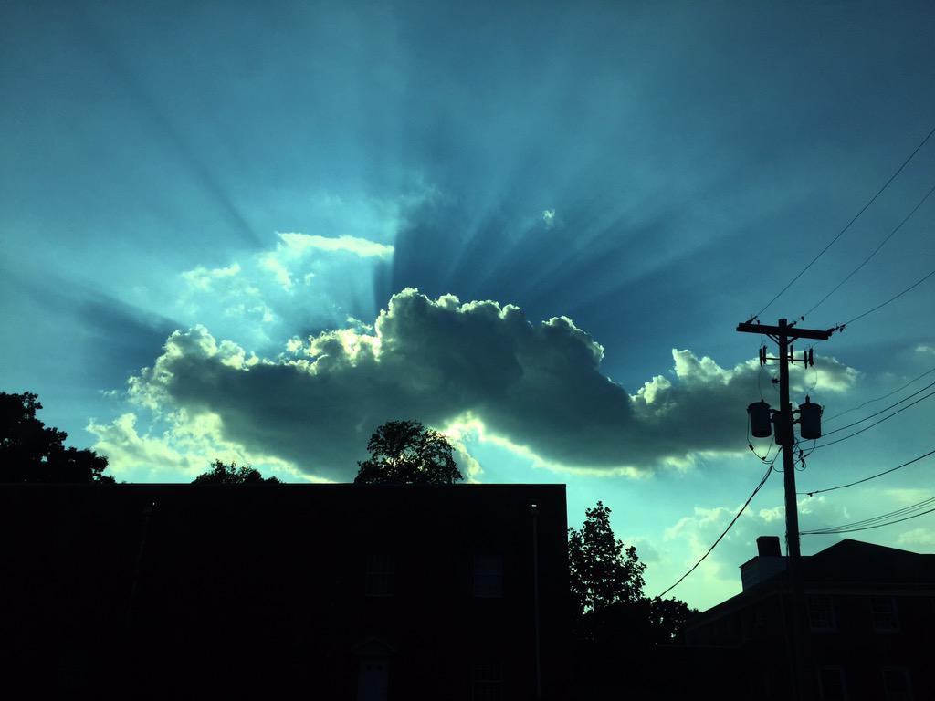 Angiecaps's tweet image. #cloudgeek @ounwcm @joeysulipeck @AOnek_WREG3 @