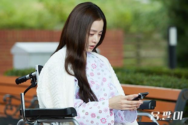 KS_Review's tweet photo. [BTS] #Yongpal #김태희 #KimTaeHee #คิมแตฮี ♥ ถ้าป่วยแล้วสวยขนาดนี้ .. ยอมค่ะ :) http://t.co/C35nfrUZc0