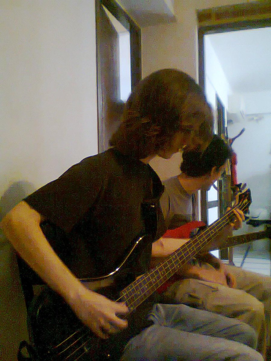 OctanCrux's tweet photo. Grabandito andamos! pronto se vienen nuevas actualizaciones! http://t.co/A83QOX9gN6