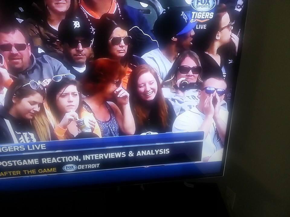 KatiePikaart's tweet photo. #DetroitDataStrongFan http://t.co/CjpeWi5NoZ
