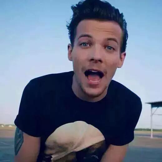 Harry||Louis's (@mr_stycqes) on Twitter photo 