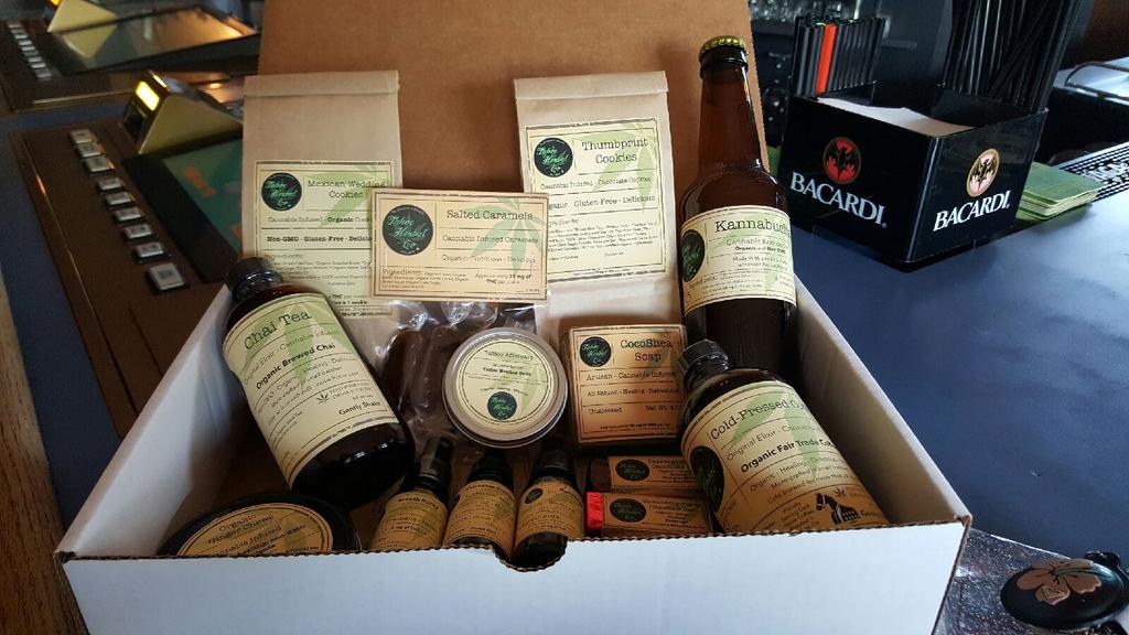 dissolvecancer's tweet photo. New line of edibles distributing for, hit me up if you like and yea http://t.co/mzf9OVlFNZ
http://t.co/DvExGcxNzU http://t.co/JVWBXHIC3e