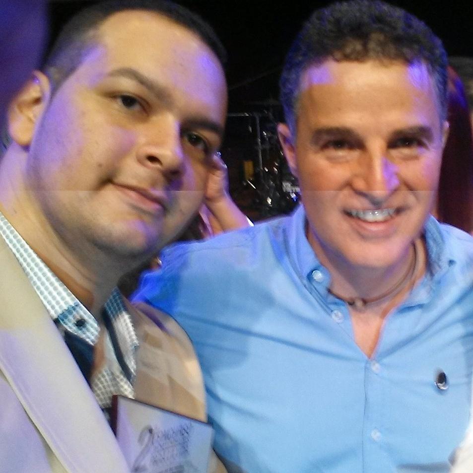 JohanvDuarte's tweet photo. @CorpInteractuar @AlcaldiadeMed @anibalgaviria ¡Mil gracias! #Ecomasilla #Ganadores #OportunidadesParaLaVida http://t.co/1HCAxQJsFW