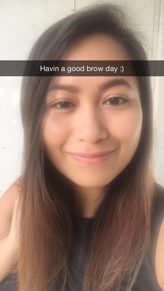 deepaje's tweet image. Havin a good brow day :) #MidWeekGrind
