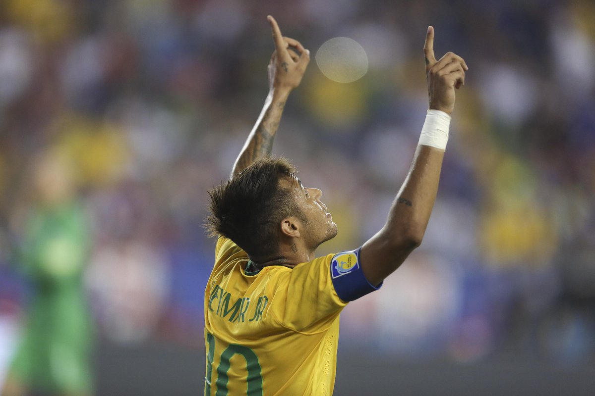 Neymar Breaks Record With Brazil