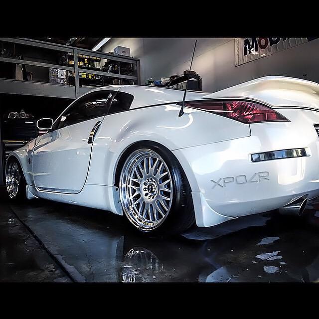 XPOZR's tweet photo. Nissan "Z" #detailed at the shop today #SaltLakeCity #Utah #detailing http://t.co/UntCp69nfW