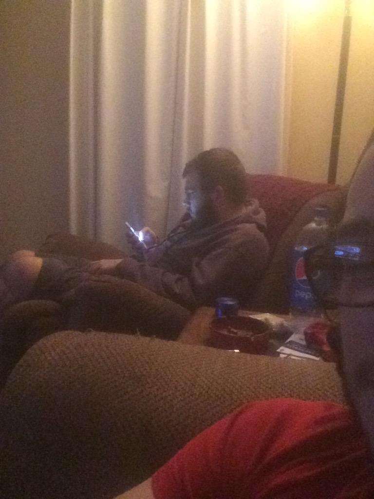 austinks_'s tweet image. First tweet in a year and a half goes to the phone party @Phillabutt @chode55