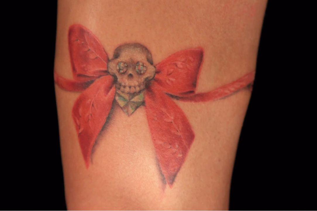 Michelle was left with this garter belt tattoo by @EStattoos. Will she give  him a second chance? #InkRedemption