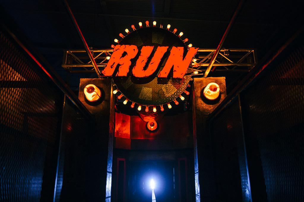 CObhu6dW8AArphz.jpg:large