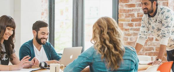 hootsuite's tweet image. How can higher ed institutions use social media effectively for student recruitment: ow.ly/ROge3