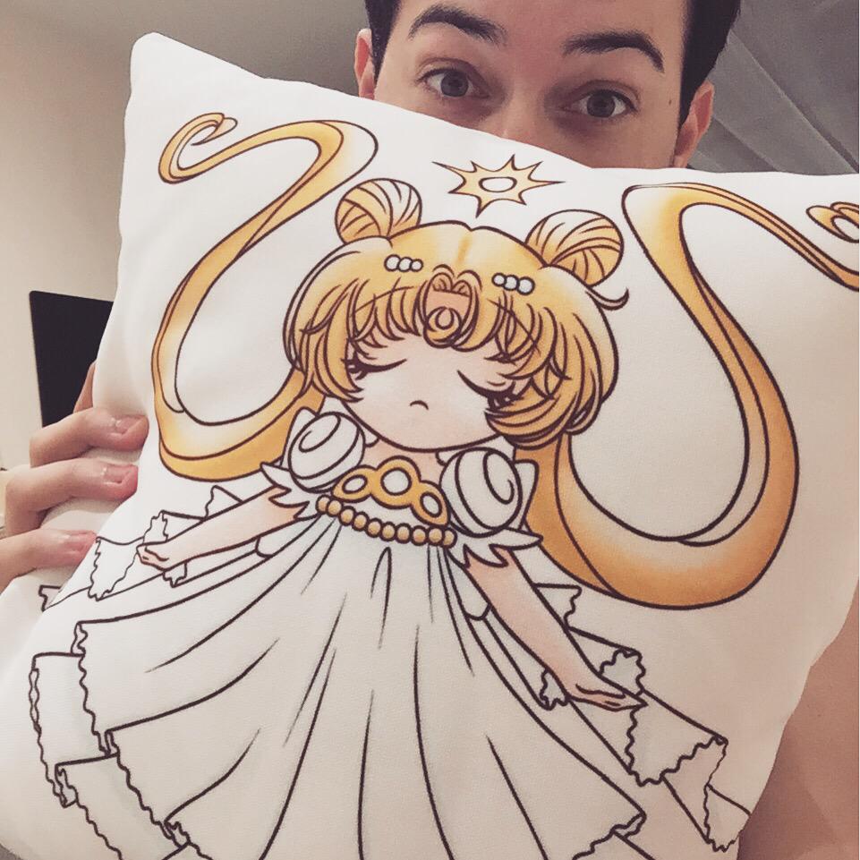 MannyMua733's tweet image. Princess serenity and I 😊