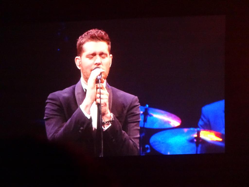 HAPPY BIRTHDAY to one of my favourite singers- Michael Bublé!! It\s been too long since I\ve seen you live 