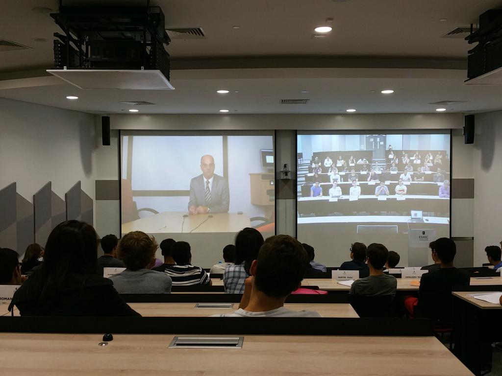ESSEC_AP's tweet photo. "You are part of the #ESSEC adventure." - Prof. Jean-Michel Blanquer @jmblanquer to #BBAESSEC students in Singapore http://t.co/kI5JMar7Ib