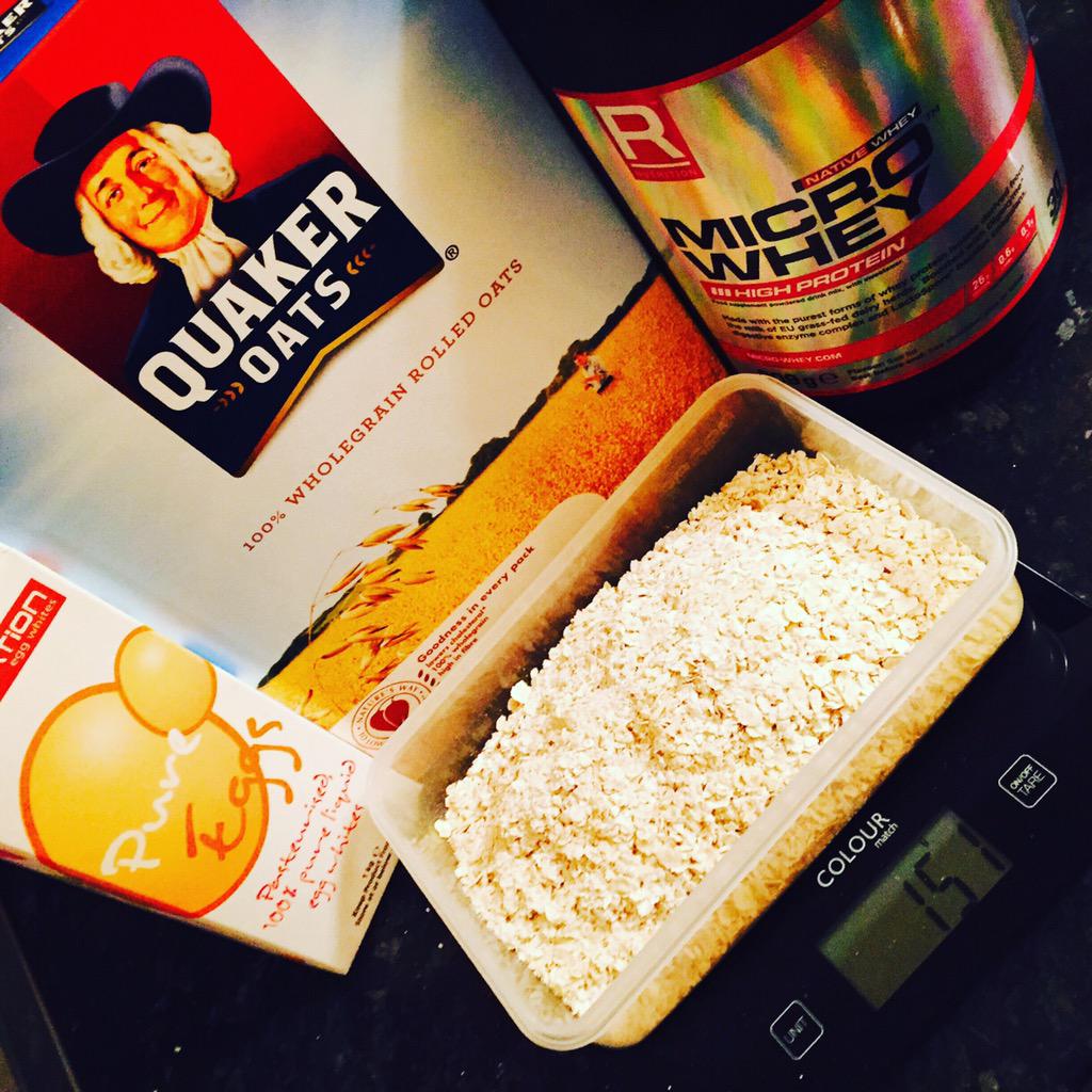 tommcdon's tweet photo. Refeeeeeeeed ✅ #MicroWhey #150gOats Not going over board today.. double the carbs up and that should be enough 💪🏽✅ http://t.co/PWDSnlEp5Y