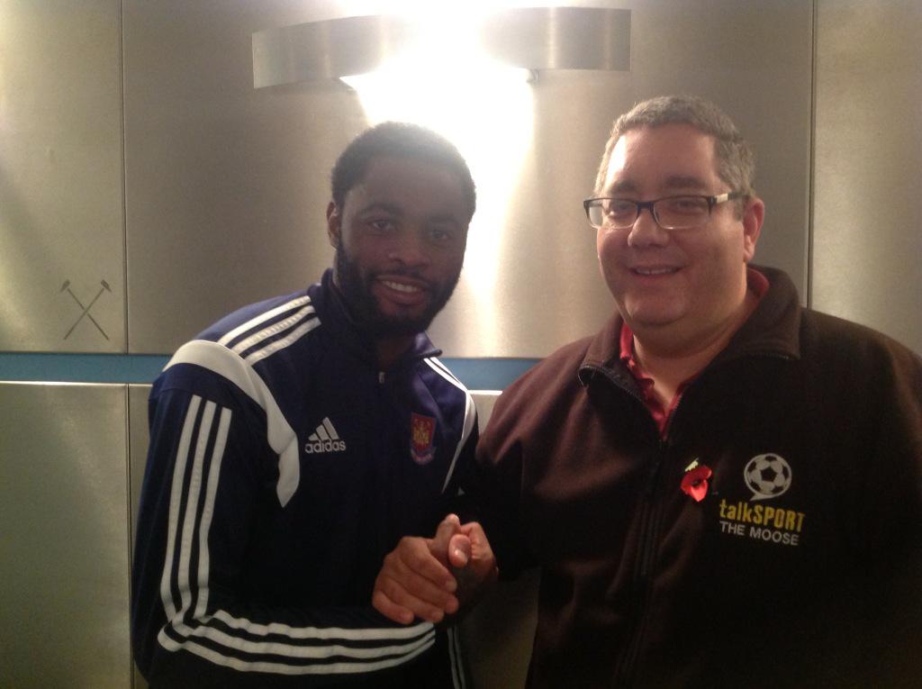 Happy 28th birthday to midfielder Alex Song. Oscar & Brad Guzan also have birthday\s today 