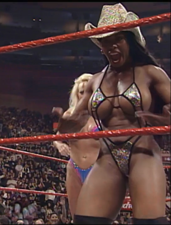 Throwback Divas 上："Jacqueline @ Royal Rumble 2000 #WWEDivas #WWF #AttitudeEra http://t.co/DmSbM7jgCv" / Twitter