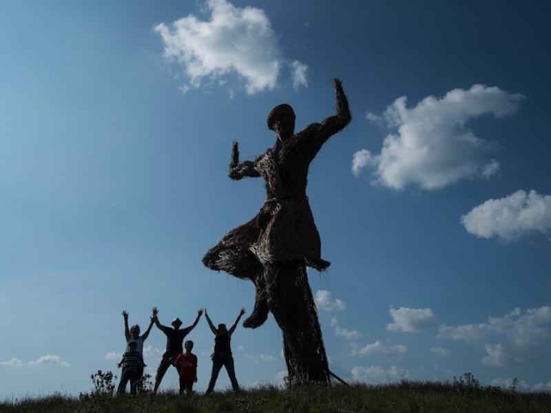 Ever wondered how long it takes to build our magnificent #Wickerman? #WickerFacts bit.ly/1HvwXg9