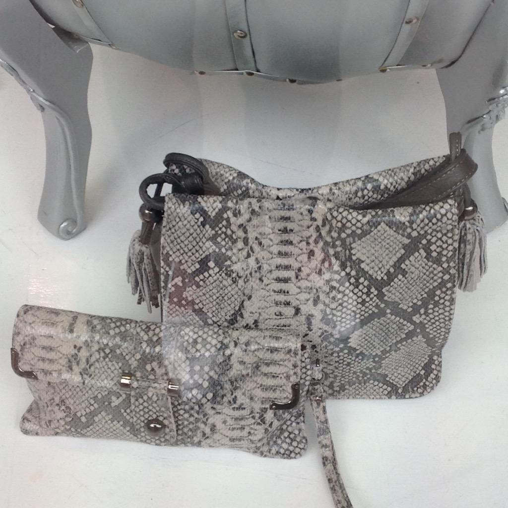 LaundryBChester tweet media