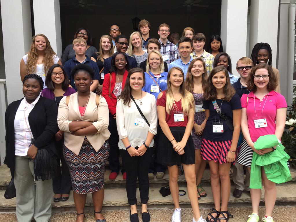 pefchattanooga's tweet photo. #CHA area high schoolers @chattanoogaymca Youth Leadership College Day @univofthesouth! Thanks PEF's @StacyLightfoot! http://t.co/76nfRzBZIA