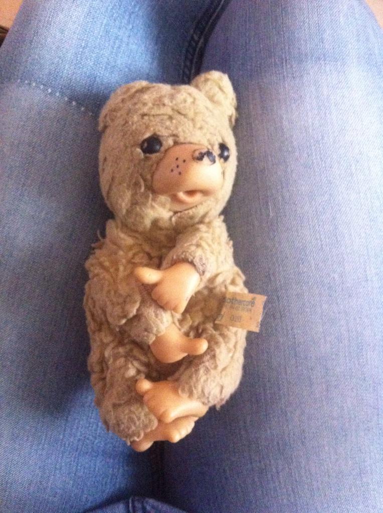 PukkaFaces's tweet photo. It's #NationalTeddyBearDay Here is my 35yr old teddy from @mothercareuk that my daughter now plays with :0) x http://t.co/bwoGnHqA0z