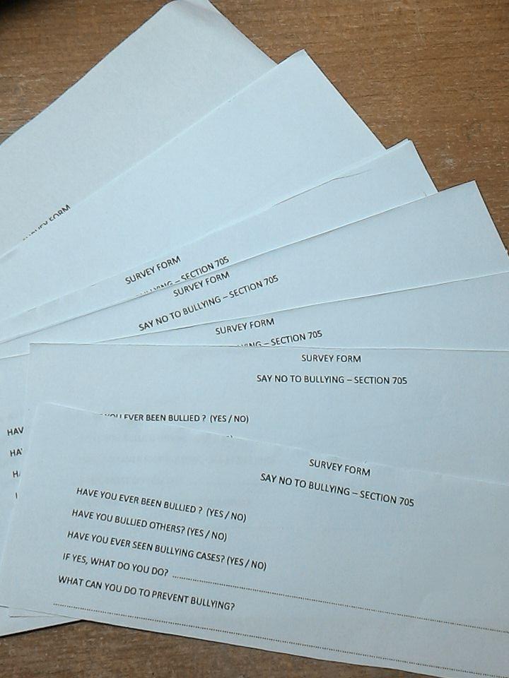 _saynotobully96's tweet photo. Our survey form for #saynotobullying project http://t.co/5jX2oL4tw7