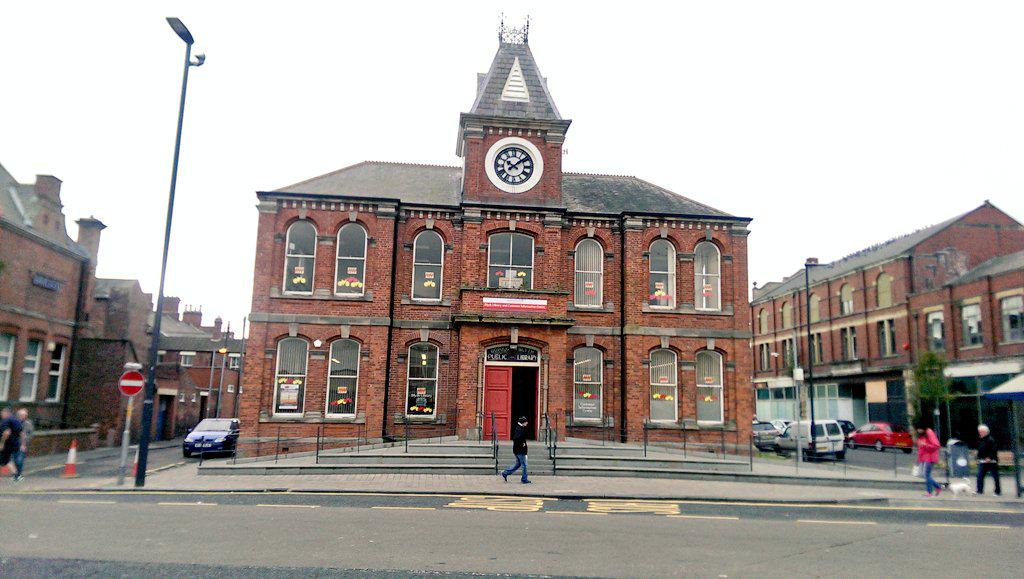 #Blyth Library from earlier this morning looking fantastic and ready to welcome @TourofBritain Stage 4 #NlandTOB