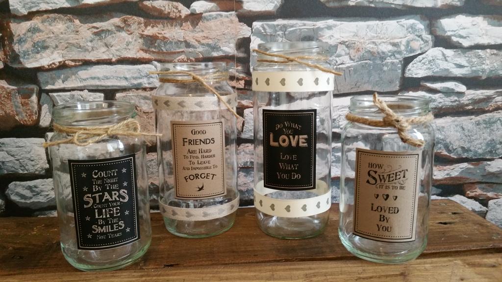 GtreasuresG's tweet photo. New #vintage jars http://t.co/DXyGh9qFqF