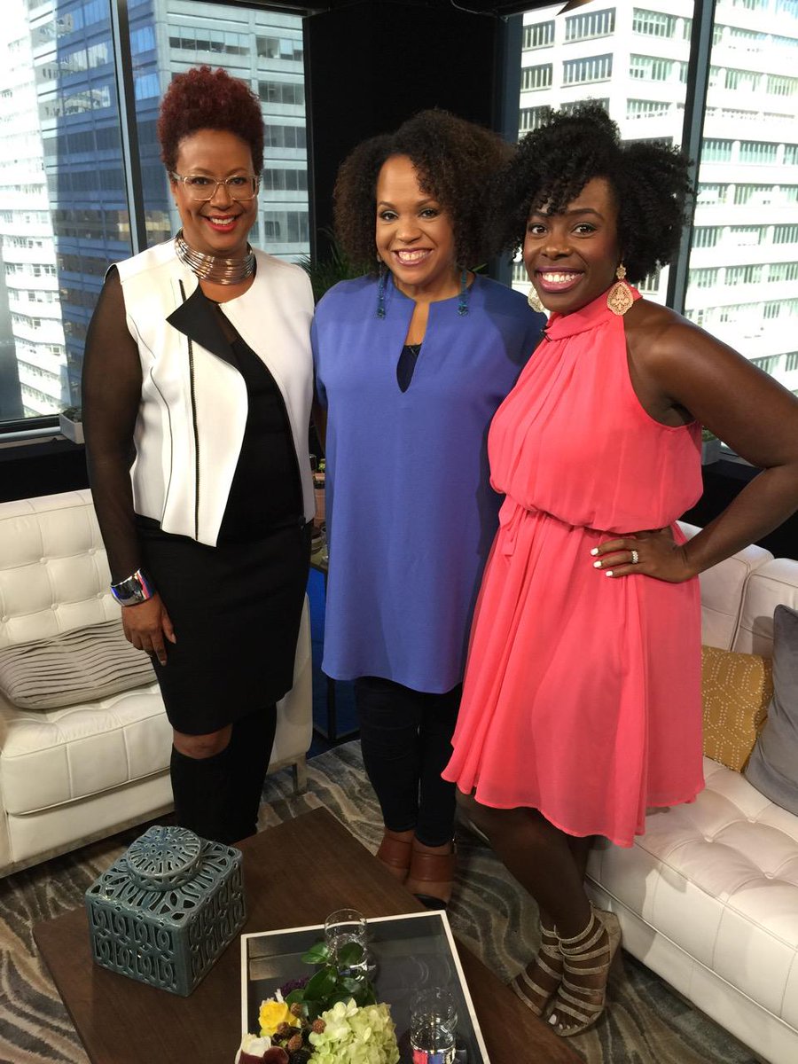 BlakIzBeautyful's tweet image. I'm on @TheRoot Today! #TheRootLive The Business of Hair with @harriettecole &amp;amp; @iamlisaprice kinkycurlycoilyme.com/?p=16884