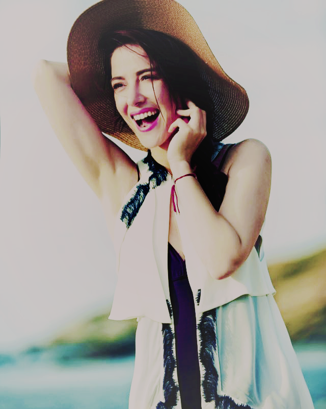 shopcukizlar's tweet photo. Özge Gürel iconları^^
rt+fav yaparak alın^^ http://t.co/CnzxcMgE7H