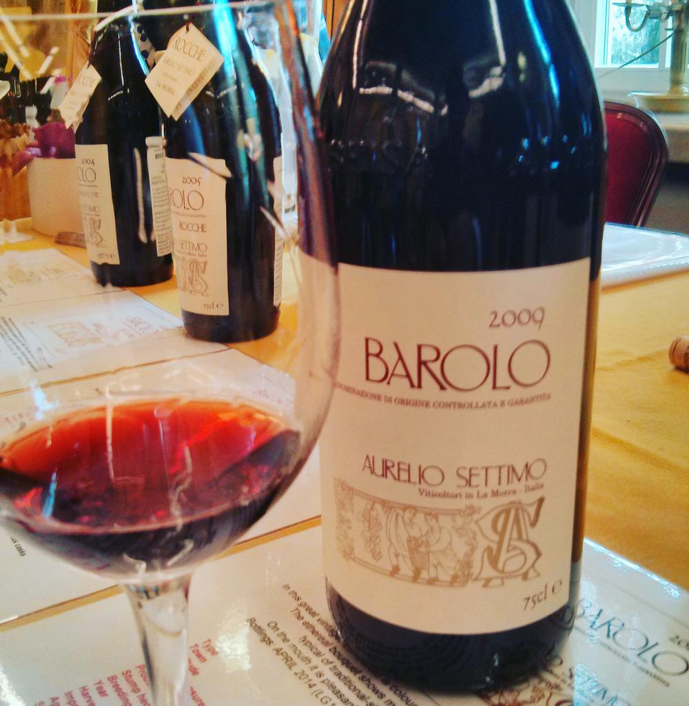 fortfoschini's tweet photo. Barolo 2009 #B2BLithuania Vilnius http://t.co/JrNDVbaqBN