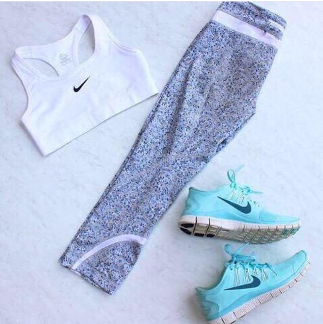 DailyBodyGoals's tweet image. RT if your favourite sportswear brand is Nike