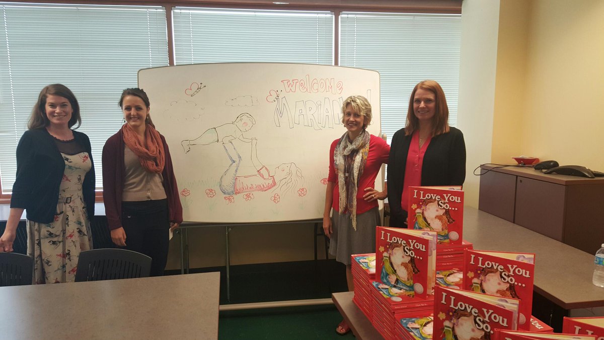 SourcebooksKids's tweet photo. Thankful for the team at #Readerlink Distribution Services &amp; their support of bestselling author @M_Richmond21 http://t.co/U2wDskSpn3