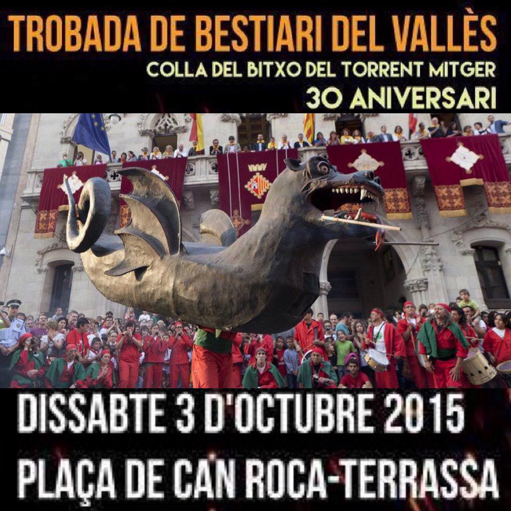 collabitxo's tweet photo. @Drac_Terrassa participa a la #trobada de #bestiari. #terrassa #dracterrassa http://t.co/vKpDLae3iJ