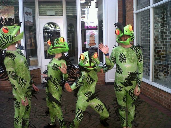 JennWelwright's tweet image. Last year was fantastic #NightofFestivals @ScuffleboxTC, so excited to be doing it again!