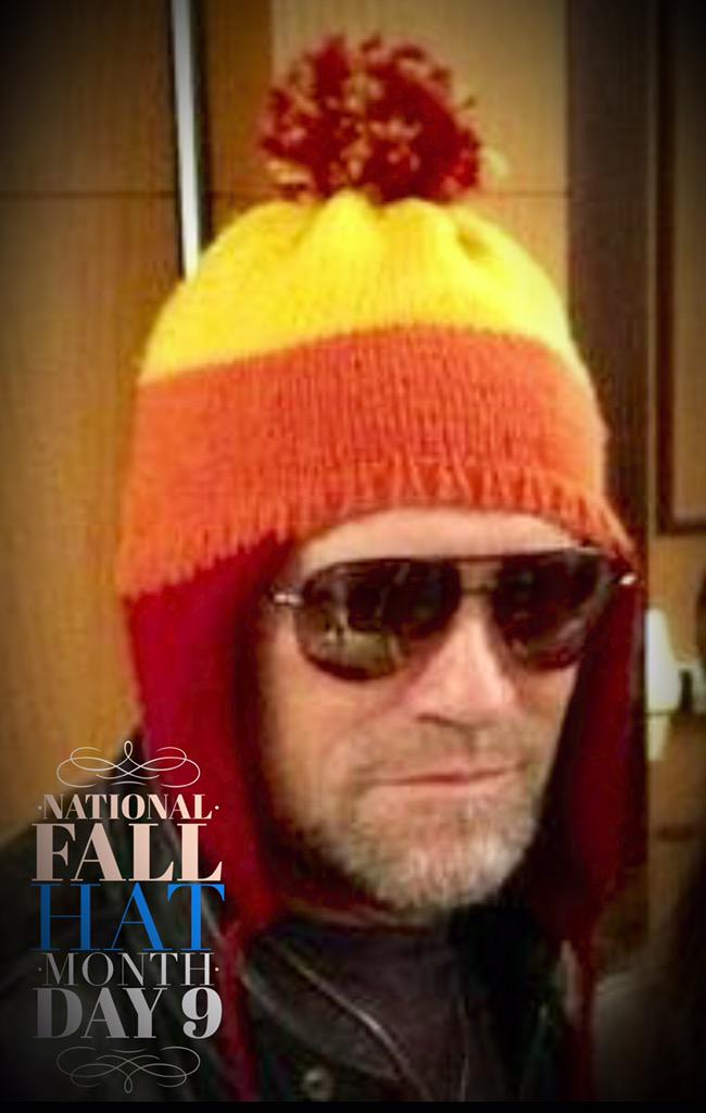Eeekamouse's tweet photo. It's #NationalFallHatMonth Day 9' y'all! #MichaelRooker #janeHat http://t.co/q4rBzChOHC