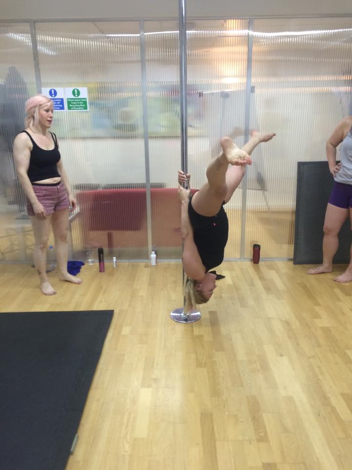 AerialActiveUK's tweet photo. Yesterday in Shepherd's Bush. #londonpolefitness #poledanceclasses #aerialactive
http://t.co/pwEMBc2qb5 http://t.co/Wu2PL5y3Ad