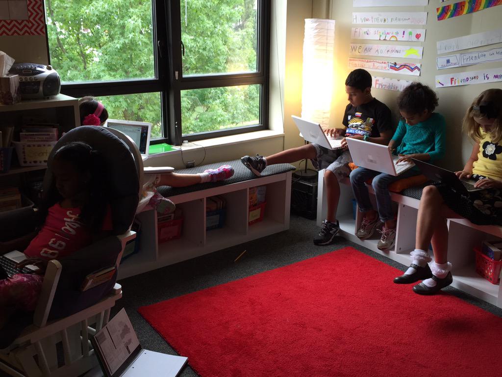DWE_Chatman's tweet photo. Logging in and writing with @GoogleForEdu for the first time this year! Ready to explore...@DWEdublin http://t.co/4kQD4eQeeK