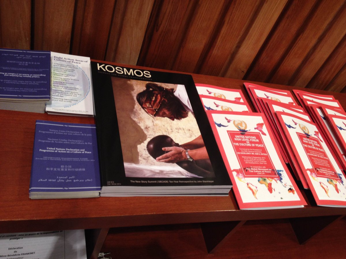 U4CulturePeace's tweet photo. #GMCOP Thank You! Nancy Roof+Tara--- Kosmos Magazine, one of the featured publications at the #HighLevelForum @UN http://t.co/eu3awjGcR1