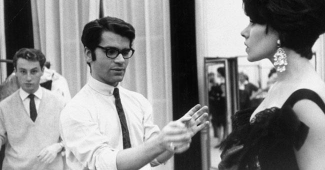 Happy 82nd Birthday To Karl Lagerfeld!
Check out his most memorable fashion moments here..
 