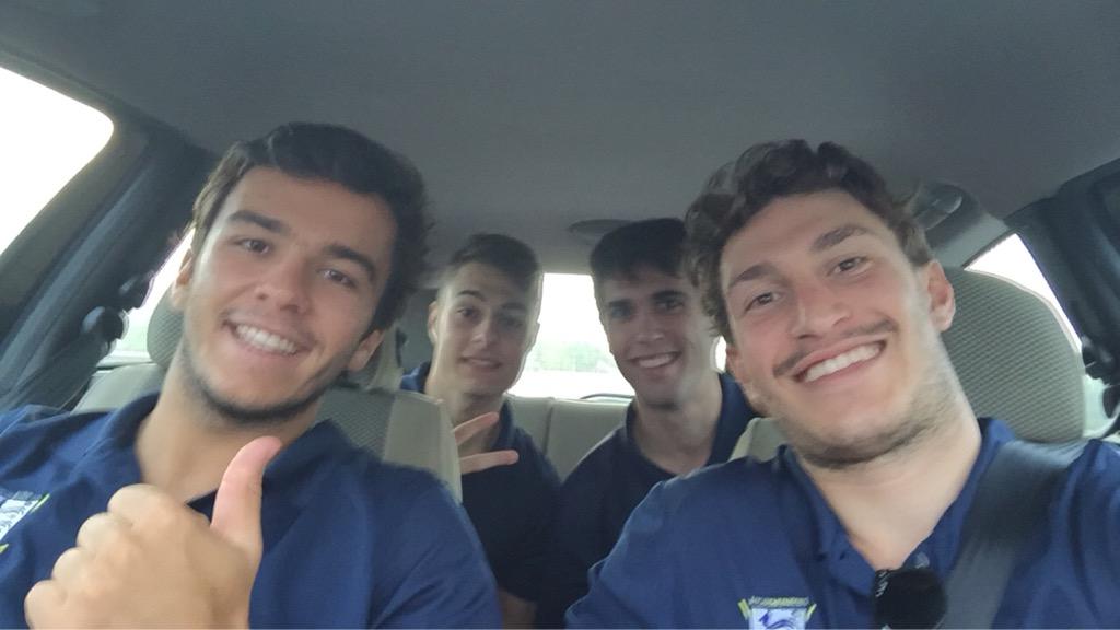 Segundo partido de pretemporada en Alcoy #vamosequipo @titohockey19 <a href="/iglesias61093/">Juan Iglesias</a> <a href="/ignaciosbe/">Sisa</a> @marea_amarilla