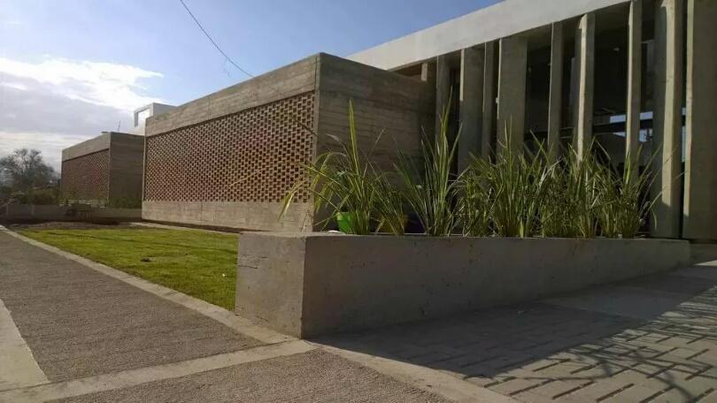 MestreLabaque's tweet photo. En su primer gestión @ramonjmestre construye los primeros 2 parques educativos de 5 . #Avance2 http://t.co/4GUd8SQV5Y